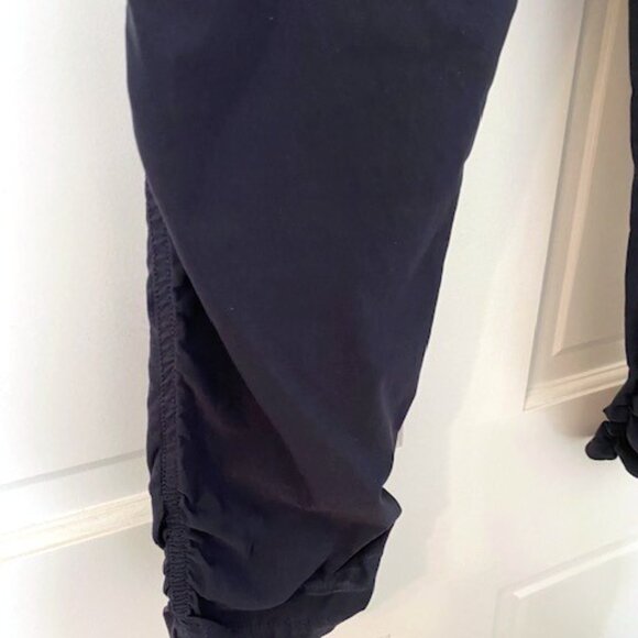 Golfino Golf Pants Slim-Fit Ruffled Performance Size 4 - Picture 5 of 7